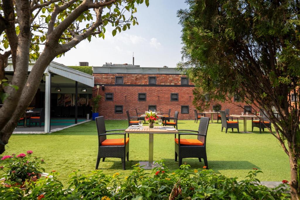 Dhaka Regency Hotel & Resort المظهر الخارجي الصورة